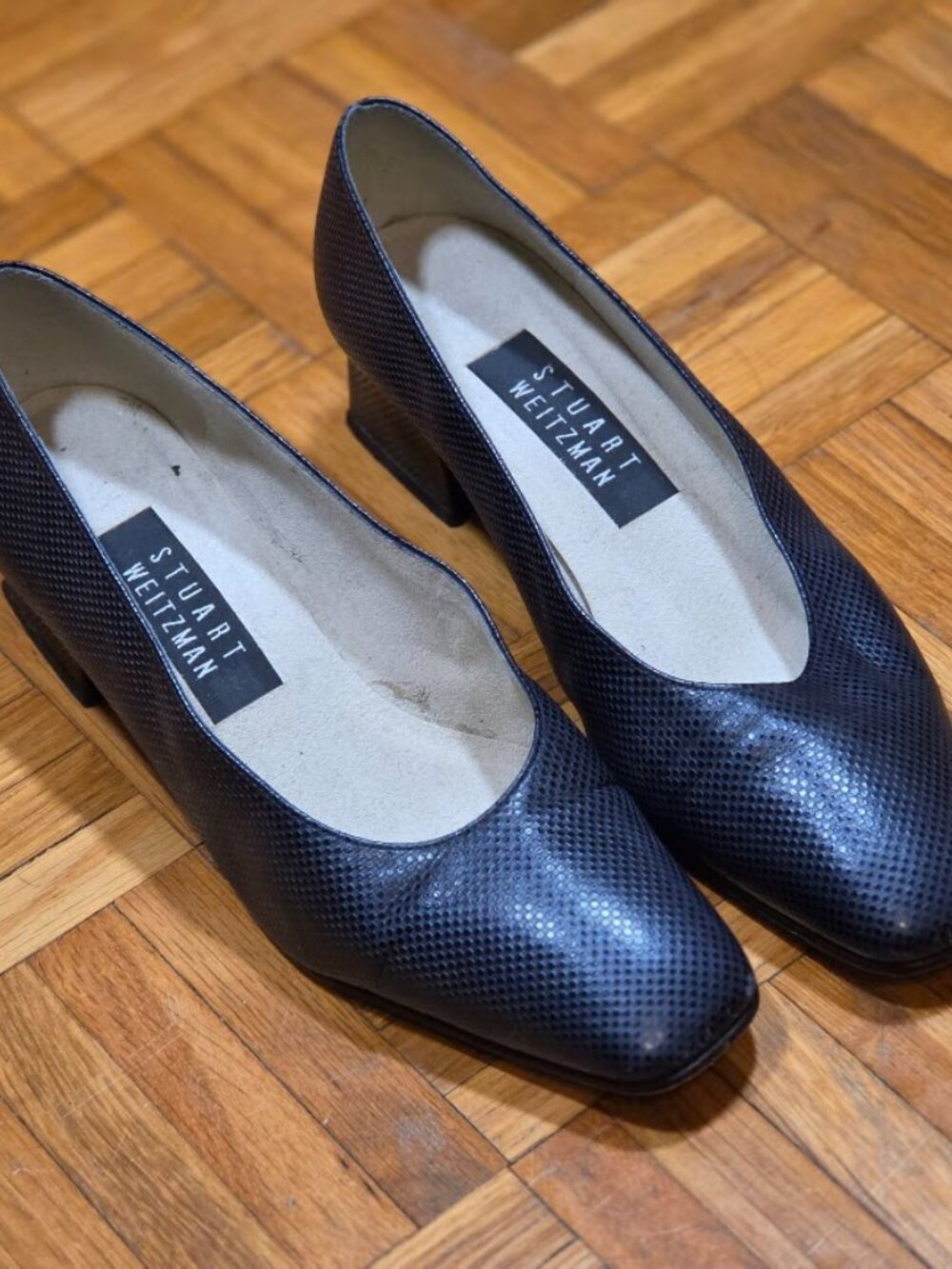 Stuart Weitzman Vintage Textured Faux Lizard Leather Block Heel Pumps - Picture 5 of 7